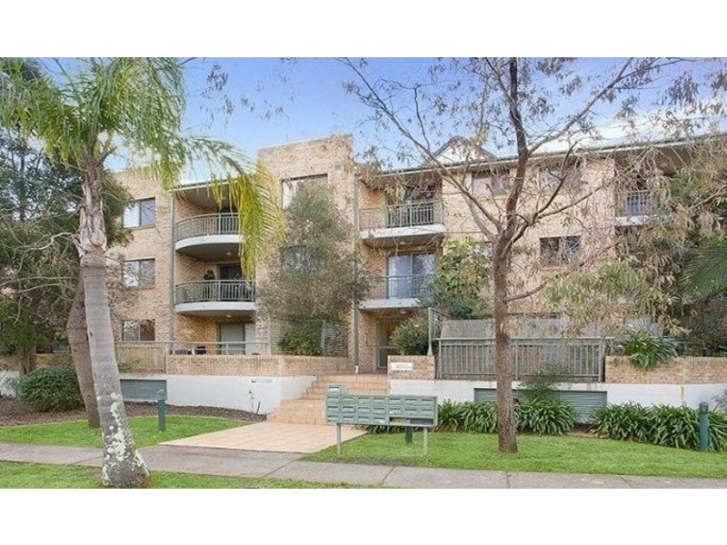 9/211 Mead Place, Chipping Norton NSW 2170