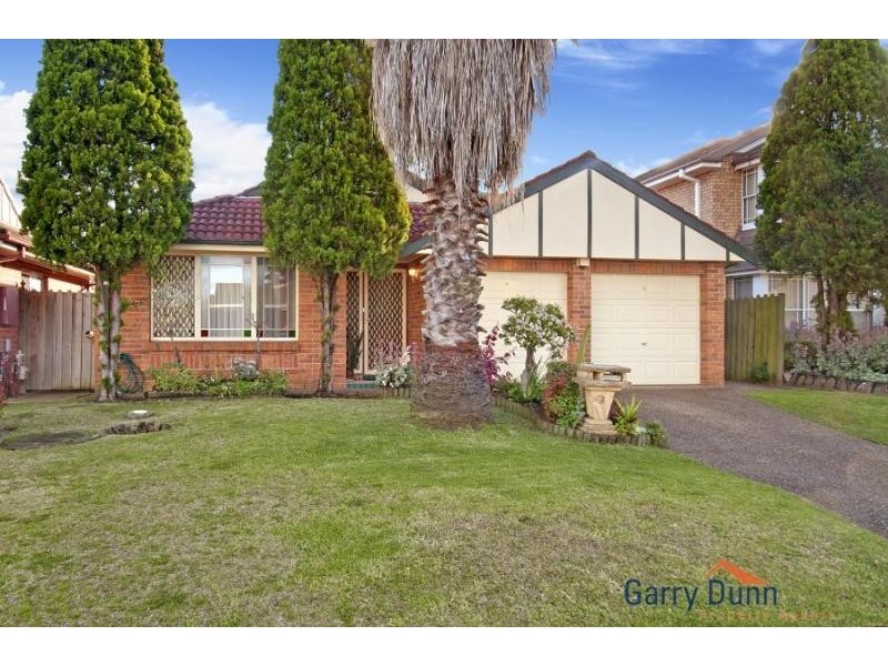 3 Peri Crt, Wattle Grove NSW 2173