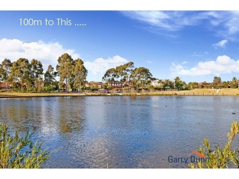 3 Peri Crt, Wattle Grove NSW 2173