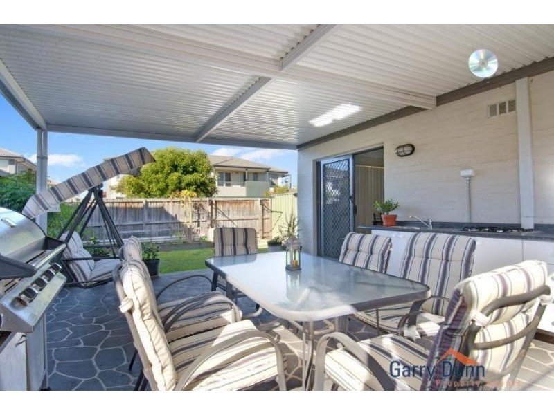 18 Cantello Ave, Hammondville NSW 2170