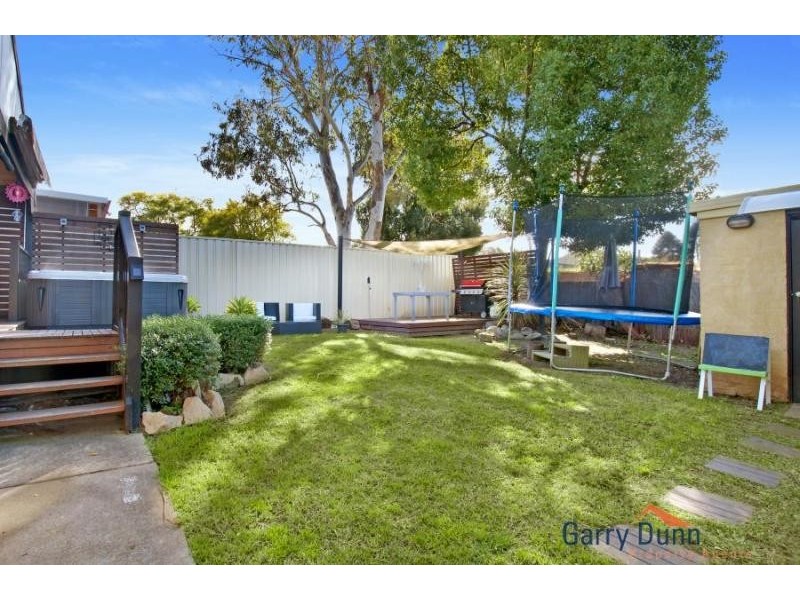 36 Norman Ave, Hammondville NSW 2170