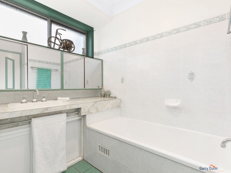 18 Meehan Ave, Hammondville NSW 2170