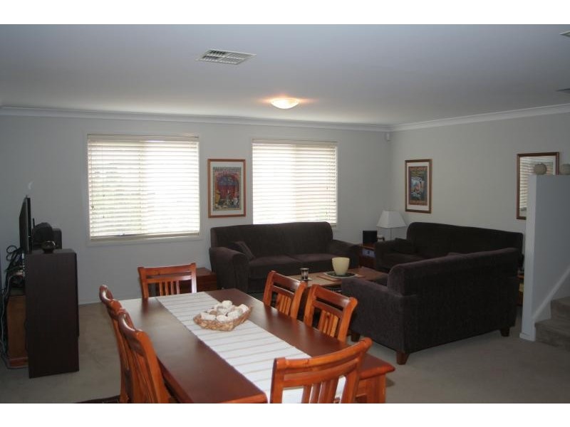 3/11 Hamlin Circuit, Holsworthy NSW 2173