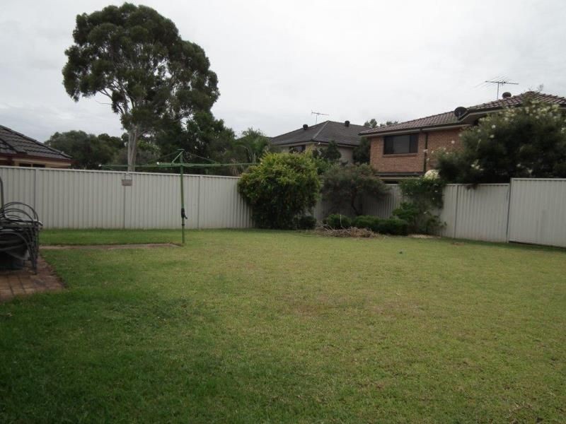 28 Boronia Drive, Voyager Point NSW 2172