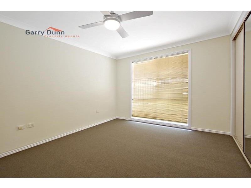 37 Woburn Abbey Crt, Wattle Grove NSW 2173