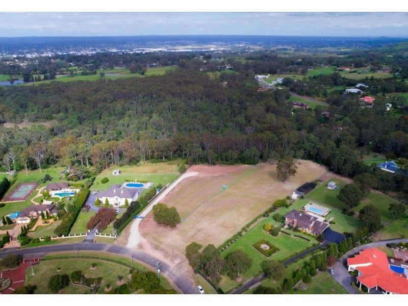 43 Cubitt Dr, Denham Court NSW 2565