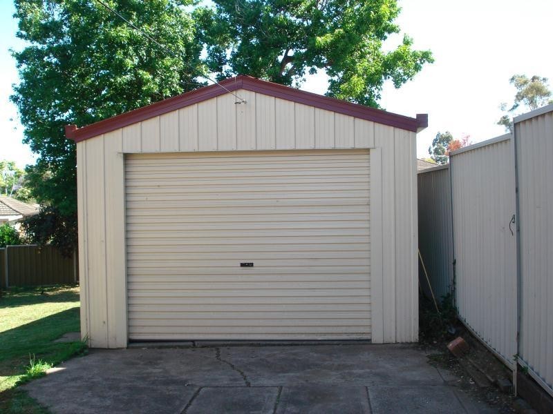 194 Elizabeth Dr, Ashcroft NSW 2168