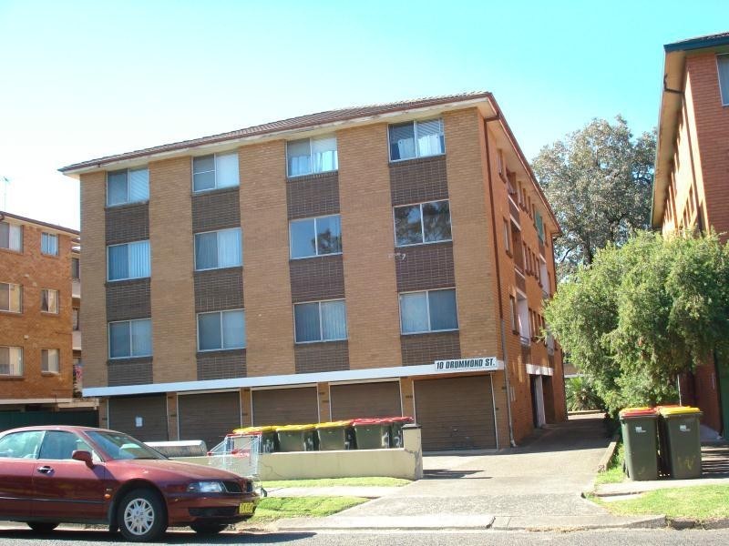 2/10 Drummond Street, Warwick Farm NSW 2170