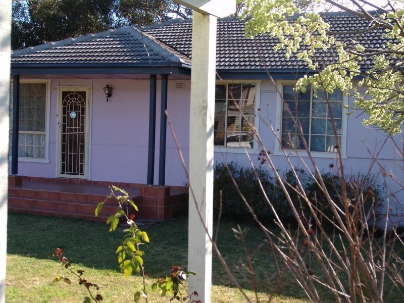 6 Wau Place, Holsworthy NSW 2173