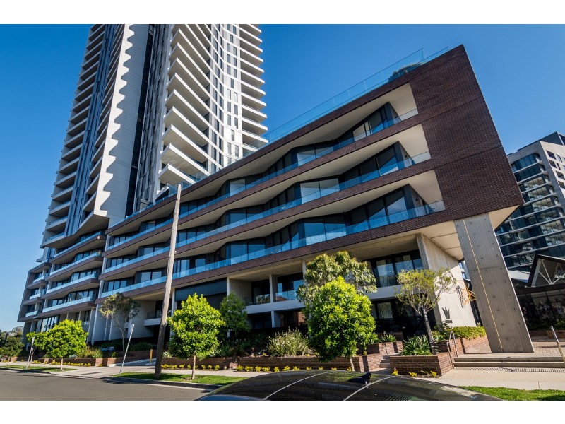 1808/6A Atkinson St, Liverpool NSW 2170