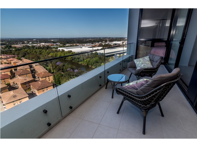 1808/6A Atkinson St, Liverpool NSW 2170