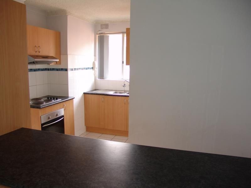 6/10 Drummond Street, Warwick Farm NSW 2170