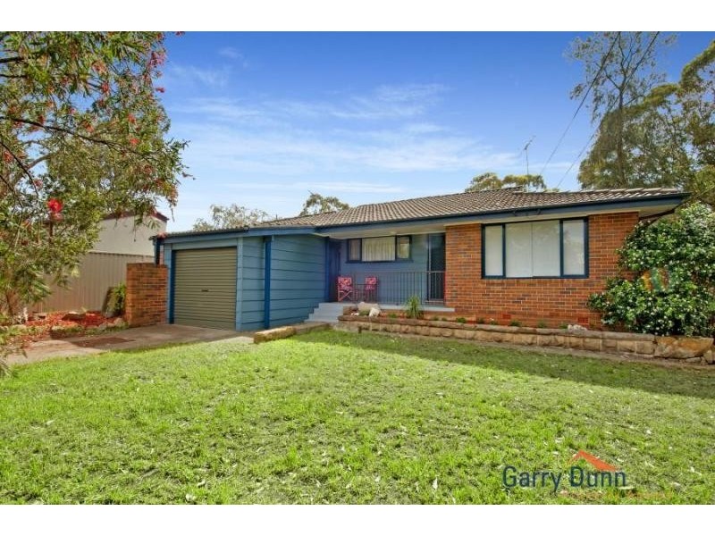 11 Bradey Ave, Hammondville NSW 2170