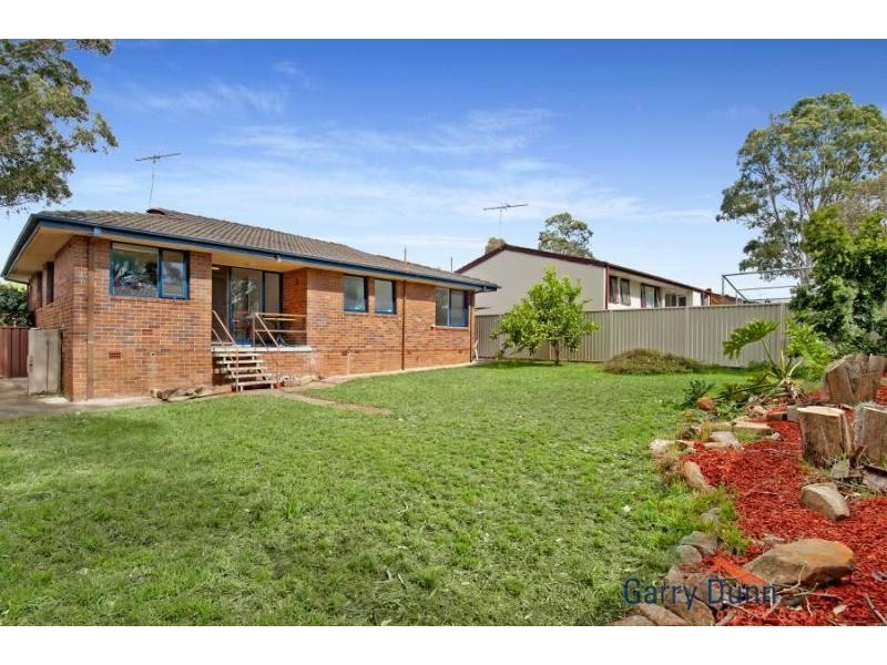 11 Bradey Ave, Hammondville NSW 2170