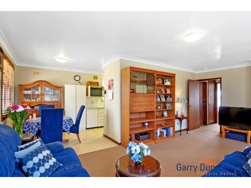 5 Finschhafen St, Holsworthy NSW 2173
