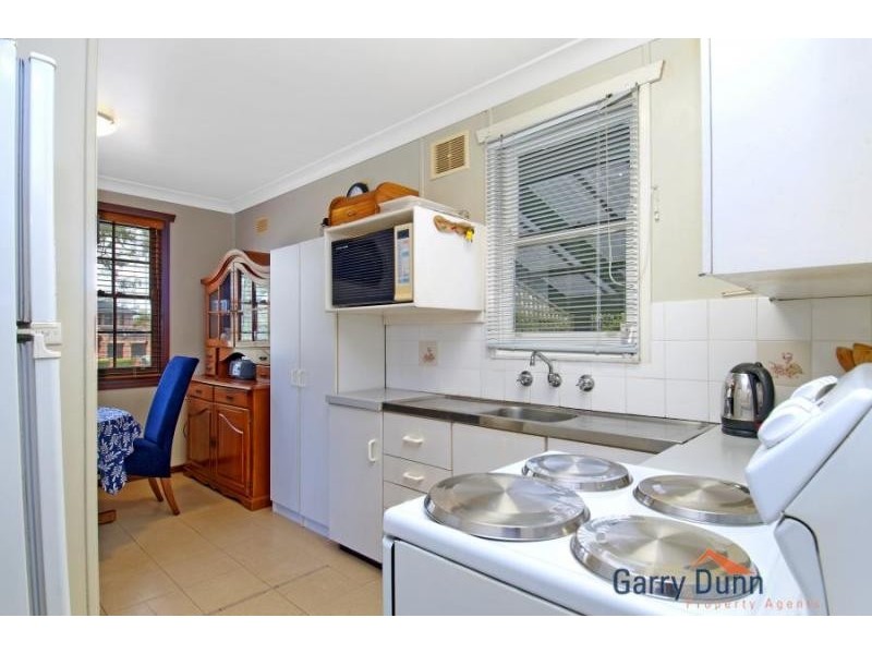 5 Finschhafen St, Holsworthy NSW 2173