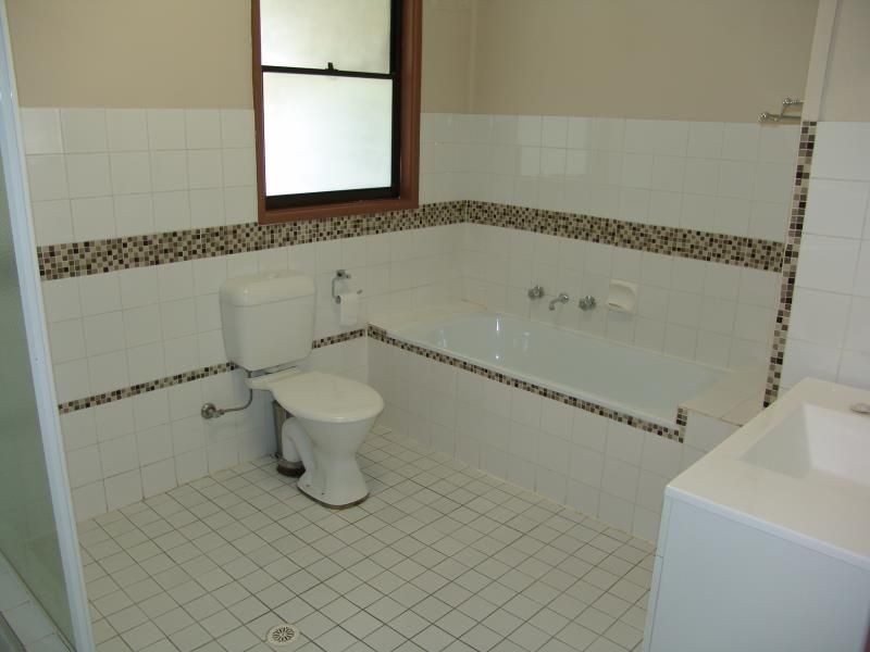 6 Gemas Street, Holsworthy NSW 2173