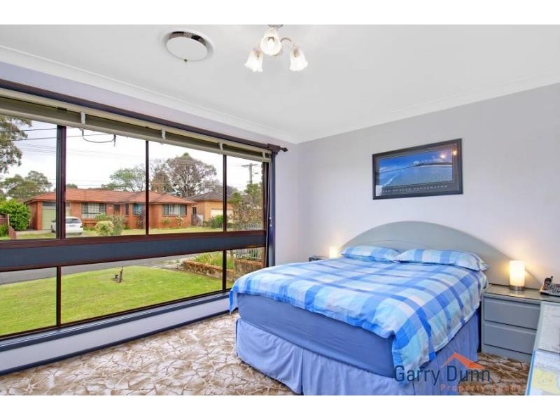 12 Morley Ave, Hammondville NSW 2170