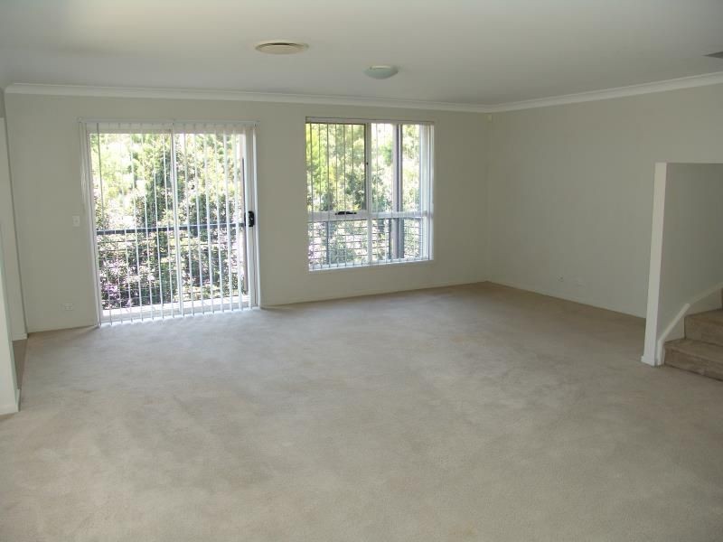 2/5 Macarthur Drive, Holsworthy NSW 2173