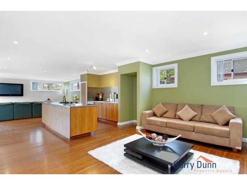 7 Mivo St, Holsworthy NSW 2173