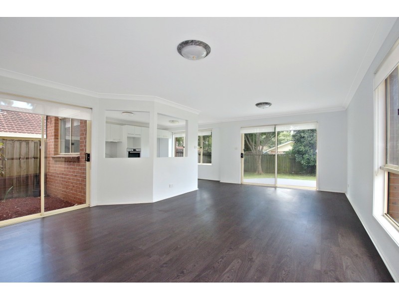 19 Trentham Park Court, Wattle Grove NSW 2173