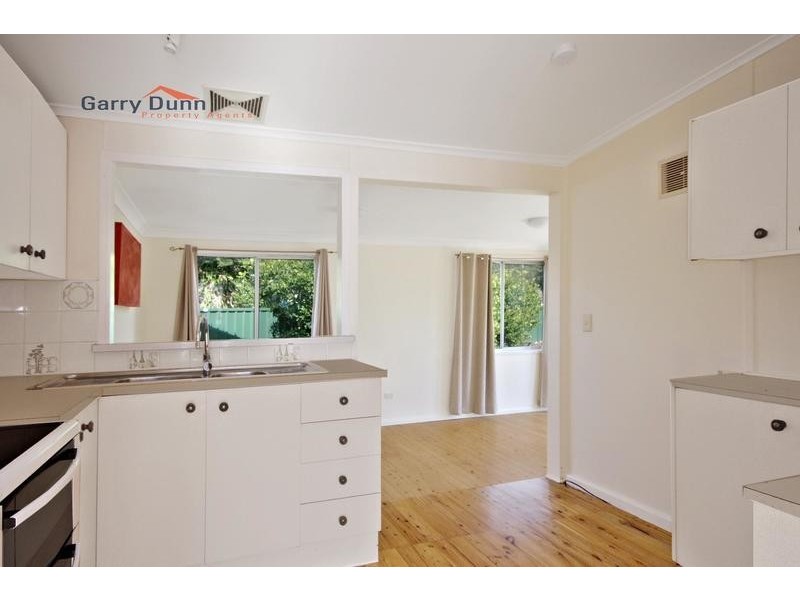 15 Freeman Ave, Warwick Farm NSW 2170