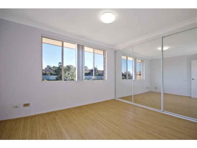 104/2 Riverpark Dr, Liverpool NSW 2170