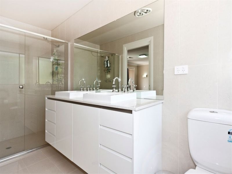 32 Keato Ave, Hammondville NSW 2170