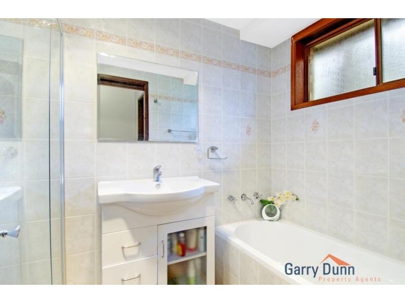 37 Morley Ave, Hammondville NSW 2170