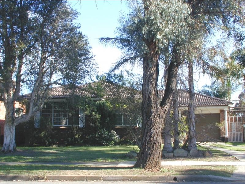44 Ascot Drive, Chipping Norton NSW 2170