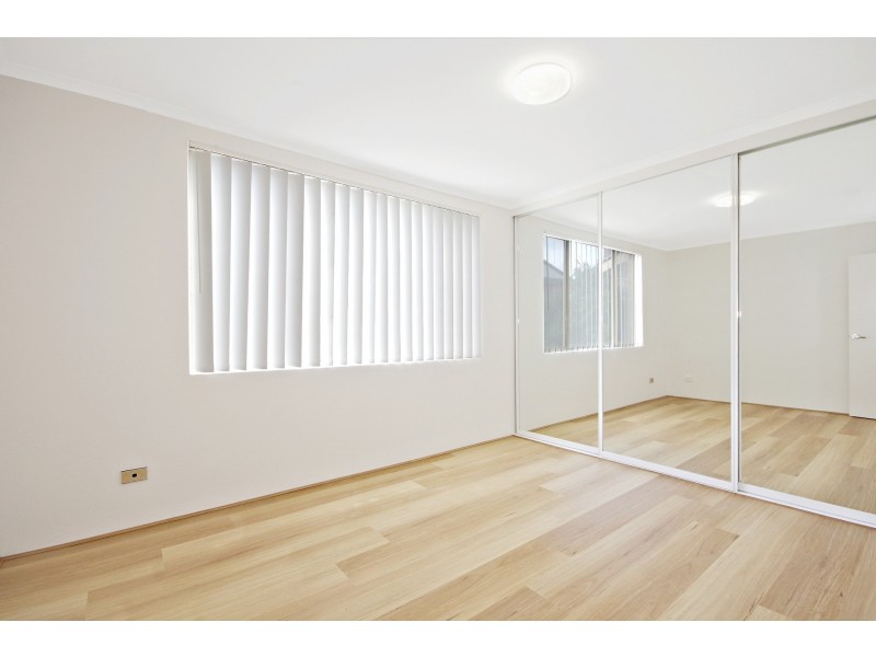 114/2 Riverpark Drive, Liverpool NSW 2170