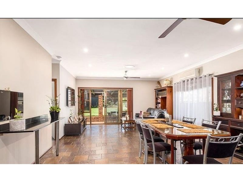 31 Kiora St, Panania NSW 2213