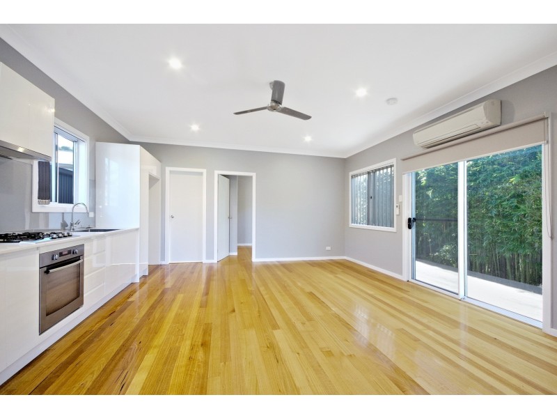 8a Sanananda Road, Holsworthy NSW 2173