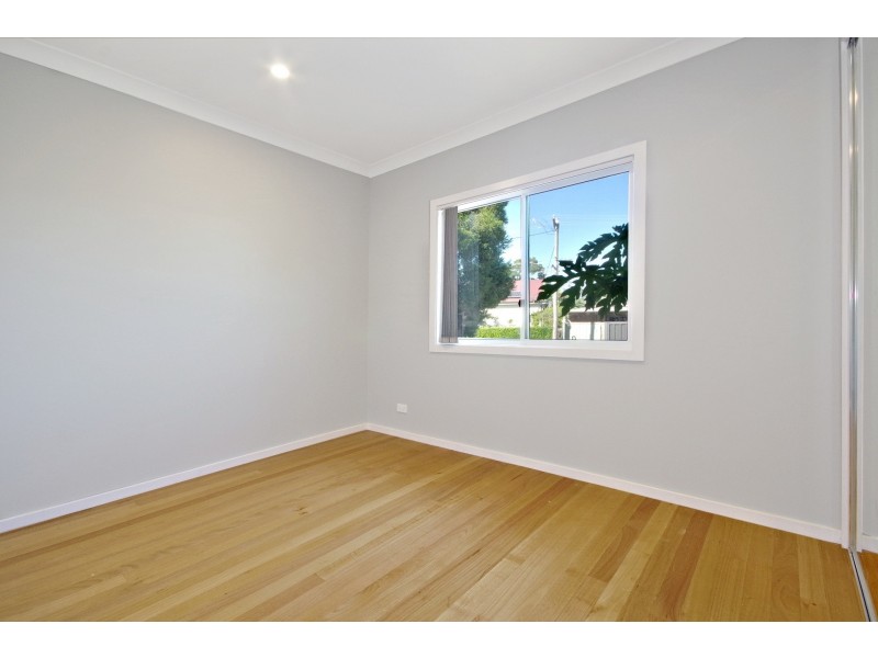 8a Sanananda Road, Holsworthy NSW 2173