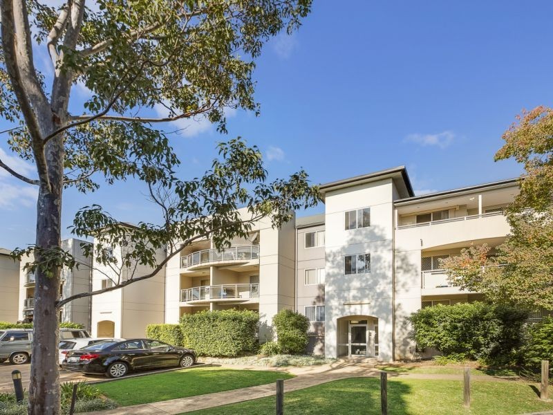 27/21-29 Hume Highway, Warwick Farm NSW 2170