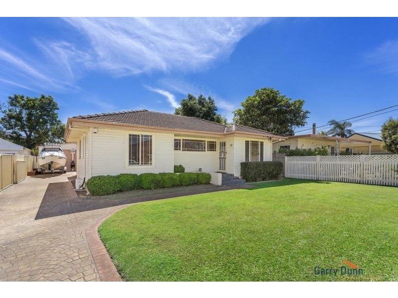 13 Mivo Street, Holsworthy NSW 2173