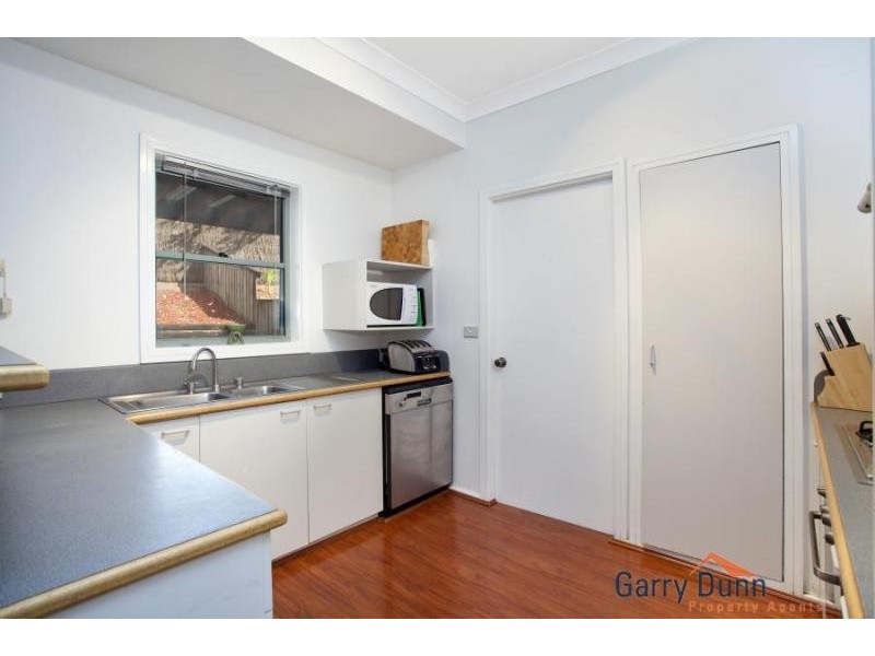 2/20 Continua Crt, Wattle Grove NSW 2173