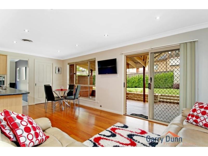 13 Turner Place, Casula NSW 2170