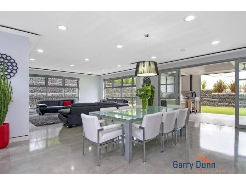 Macquarie Links NSW 2565