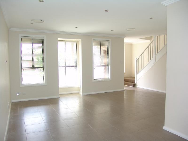 13 Chauvel Avenue, Wattle Grove NSW 2173