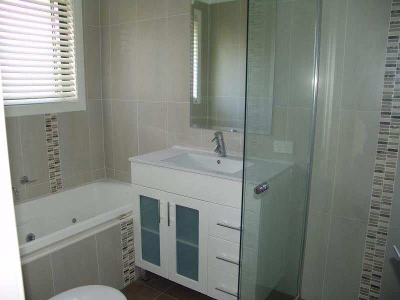 13 Chauvel Avenue, Wattle Grove NSW 2173