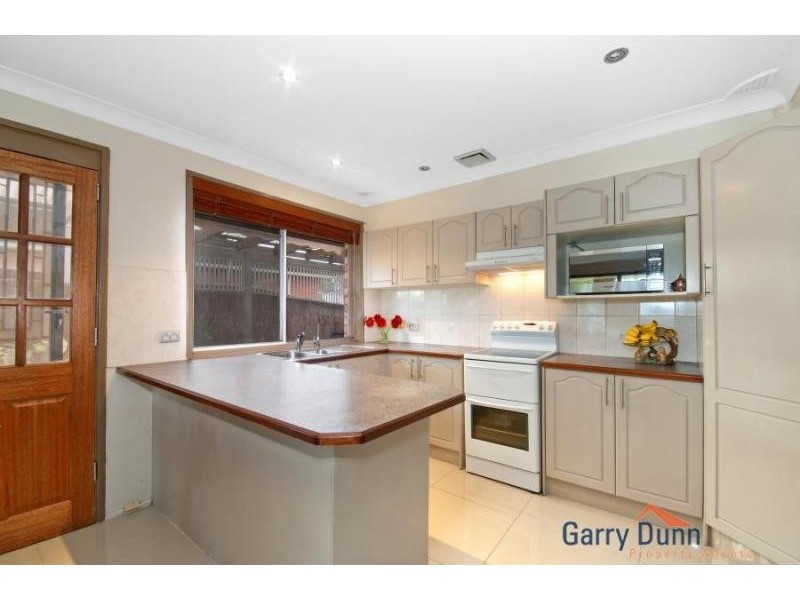 5 Spicer Ave, Hammondville NSW 2170