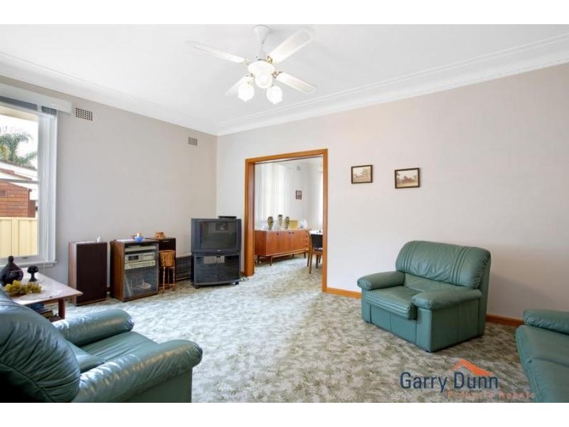 123 Flowerdale Road, Liverpool NSW 2170