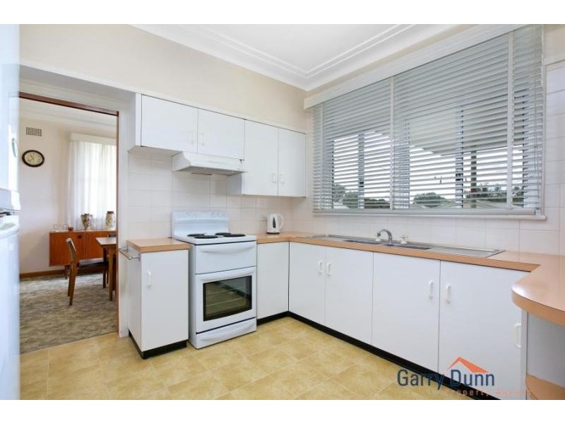 123 Flowerdale Road, Liverpool NSW 2170