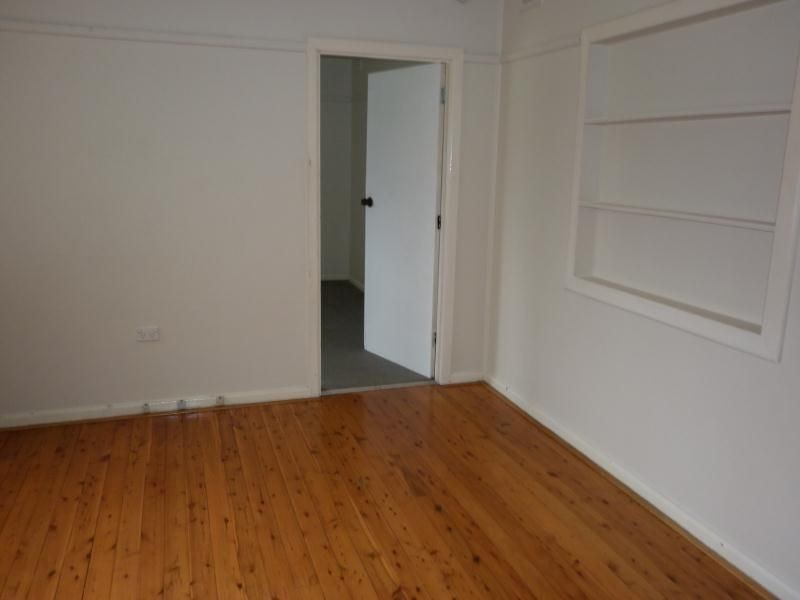 31 Junction Road, Moorebank NSW 2170