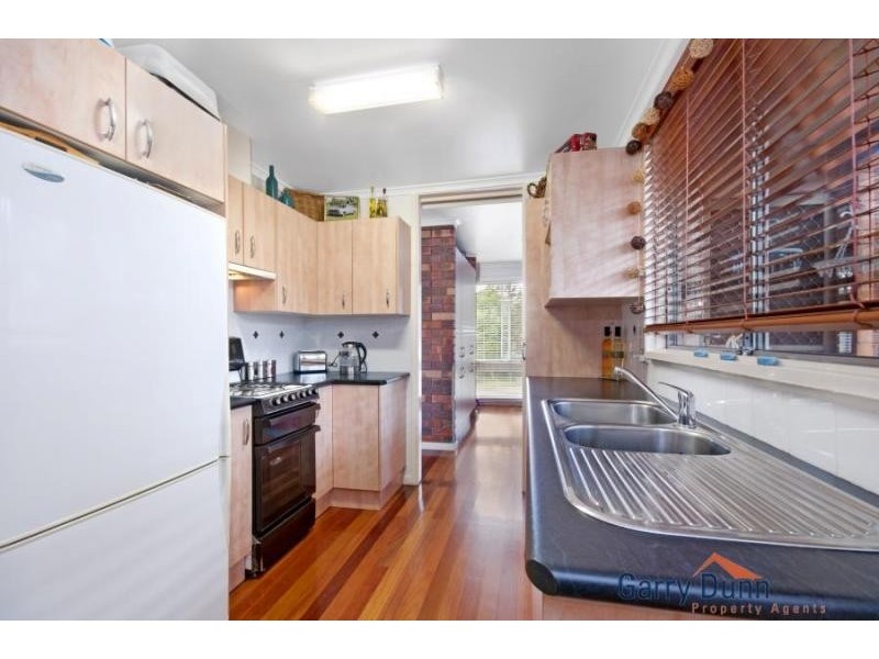 4 Gindurra Cl, Hammondville NSW 2170