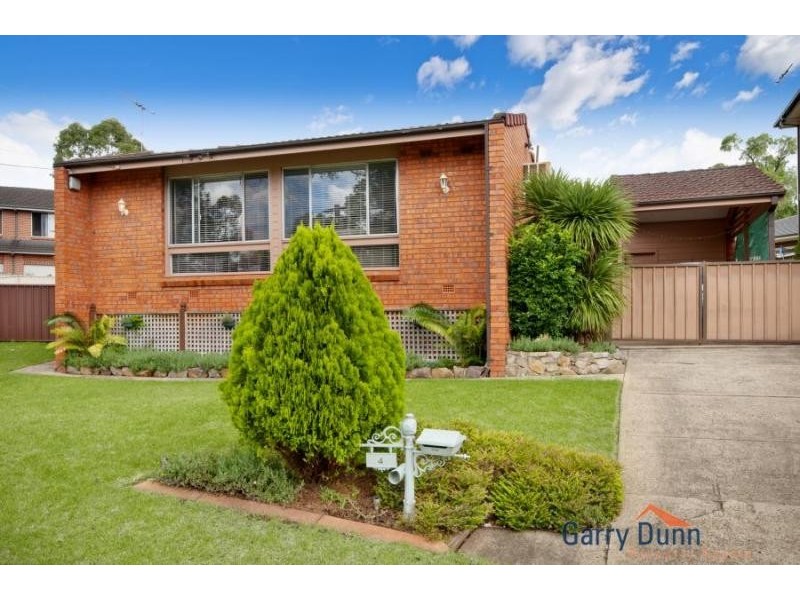 4 Gindurra Cl, Hammondville NSW 2170