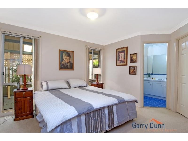 Wattle Grove NSW 2173
