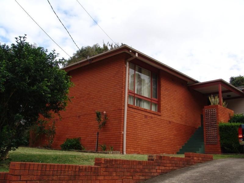 4 Yanderra Close, Hammondville NSW 2170