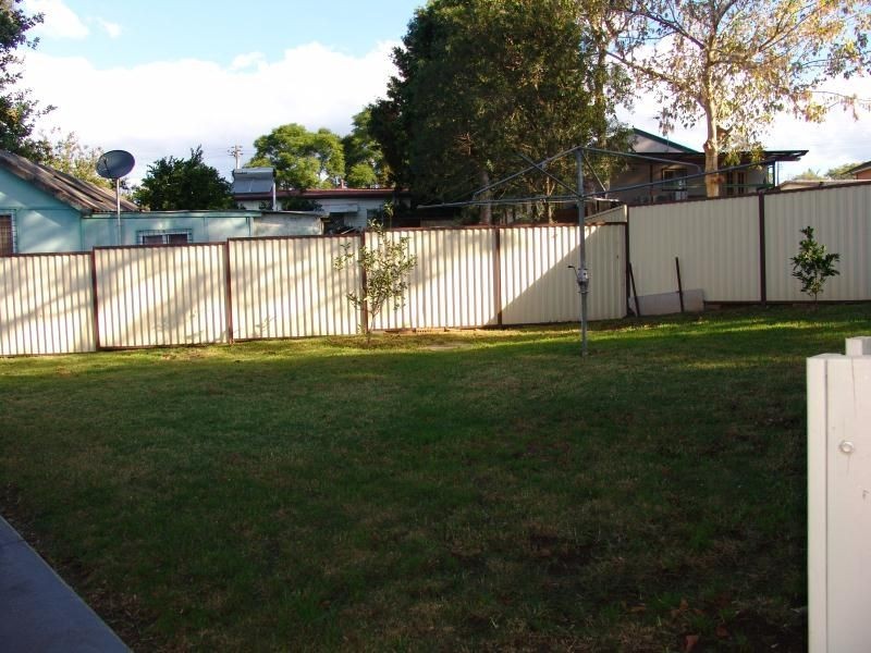 4 Yanderra Close, Hammondville NSW 2170